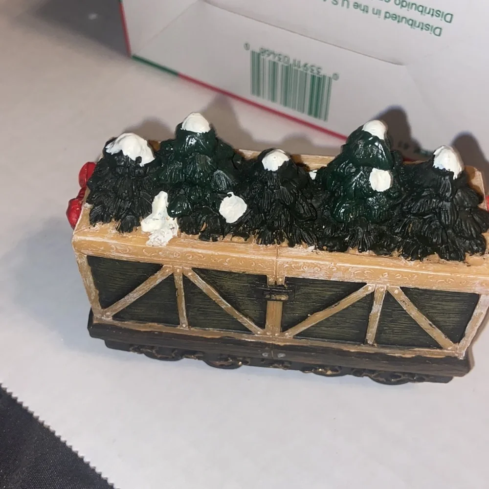 New in box vintage Home Towne Express 1998 Edition Alpine Tree Express train car